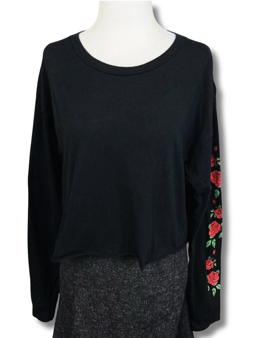 RIPPLE 1992 Black long sleeve oversized rose graphic crop top MEDIUM LARGE XL 1X